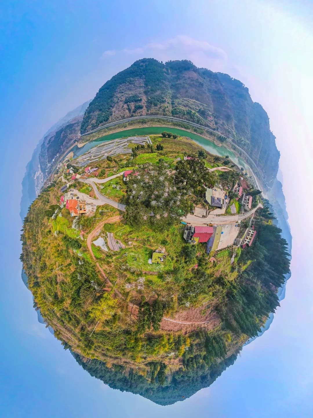 赤水河畔